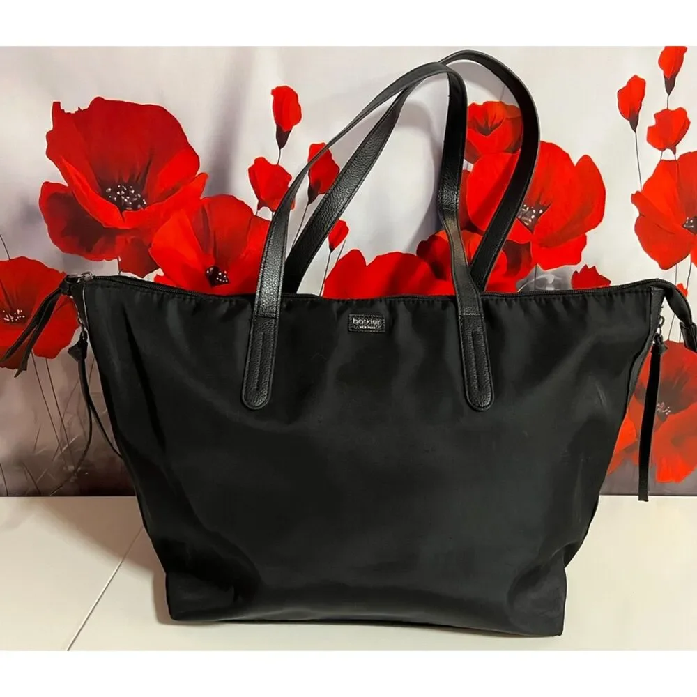 Botkier New York Bond black tote in EUC.